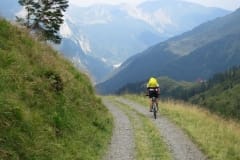 2018-08_096_Manfred_Transalp-Karnische-Alpen_Abfahrt-ins-Val-Grande